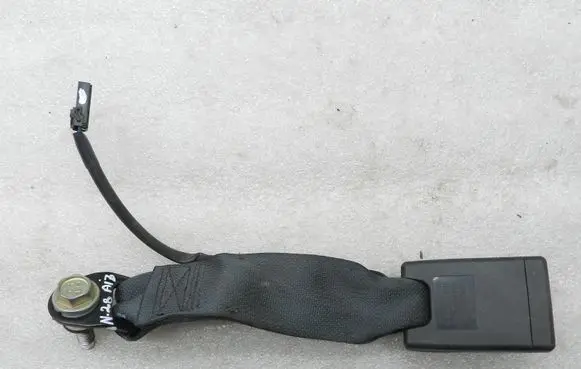 Nissan Qashqai Rear seatbelt buckle 88822EY10A