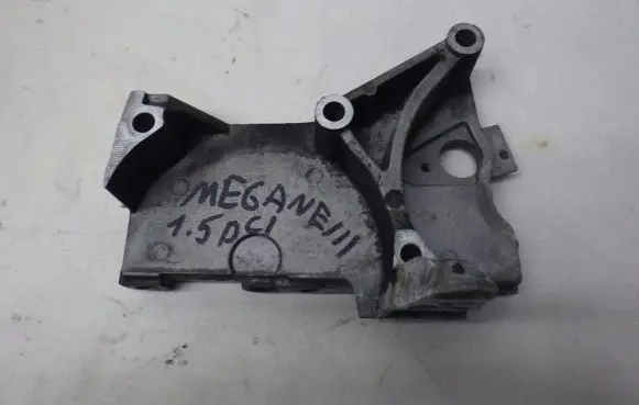Renault Megane III Generator/alternator bracket 8200669494