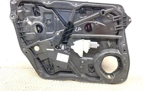 Mercedes-Benz GLE (W166 - C292) Front door window regulator with motor 