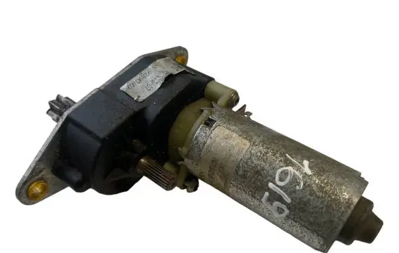 Land Rover Range Rover L322 Seat adjustment motor 0130002608