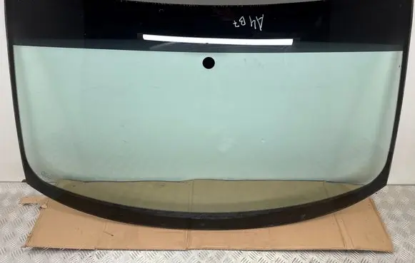 Audi A4 S4 B7 8E 8H Front windscreen/windshield window 43R000305 E000275