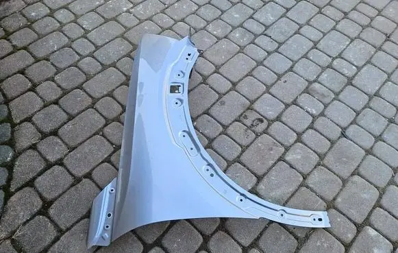 Opel Mokka B Fender 