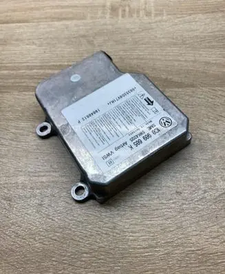 Skoda Fabia Mk2 (5J) Airbag control unit/module 1C0909605K 5WK43125