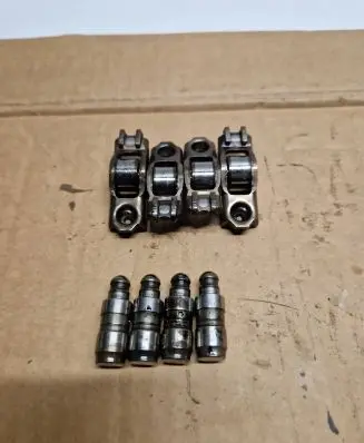 BMW 5 F10 F11 Valve rocker arm 7812893 8614951