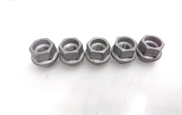 Tesla Model 3 Nuts/bolts 