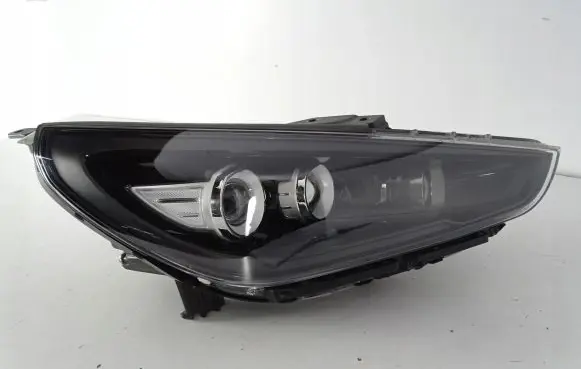 Hyundai i30 Headlight/headlamp 92102G4000
