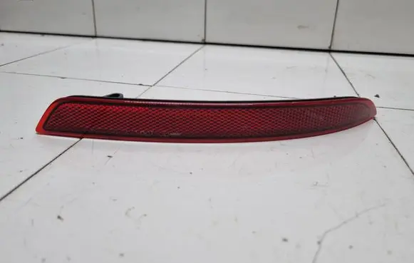 Opel Astra J Rear tail light reflector 18761702 01136802 13370757