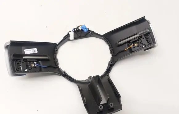 Mercedes-Benz C W206 Steering wheel trim 