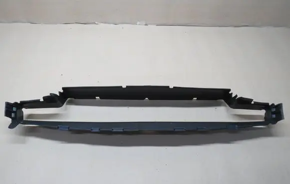 Ford Kuga II Intercooler air guide/duct channel DV448473A