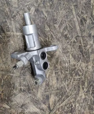 Jeep Compass Master brake cylinder U615154F68