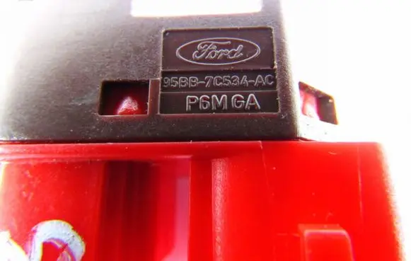Clutch pedal sensor
