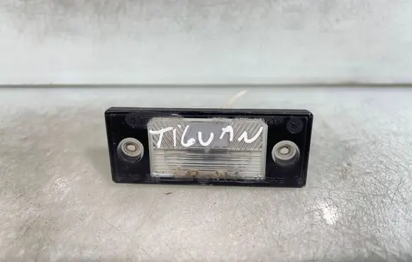 Volkswagen Tiguan Number plate light 1j5943021d