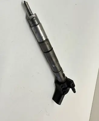 Audi A6 S6 C6 4F Fuel injector 059130277AC 050928 0445115039