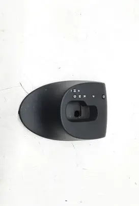 Renault Modus Gear shifter surround trim plastic 8200337042