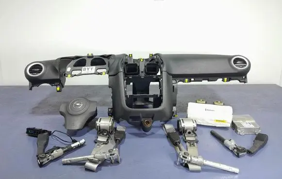 Opel Corsa D Dashboard 