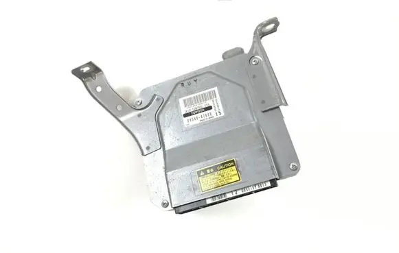 Toyota Prius (XW20) Engine control unit/module 8954047080 8665220010 0689003540