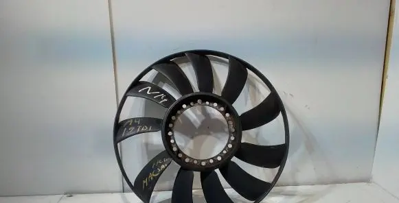 Audi A4 S4 B5 8D Fan impeller 058121301B
