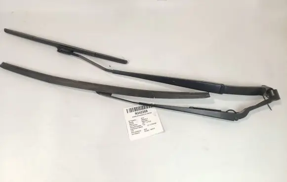 Renault Kadjar Front wiper blade arm