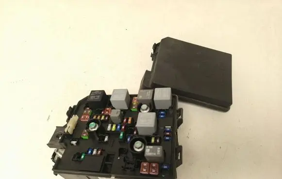 Opel Mokka Fuse module 94520915