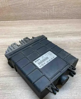 Volkswagen Golf III Engine control unit/module ECU 028906021AF 0281001308