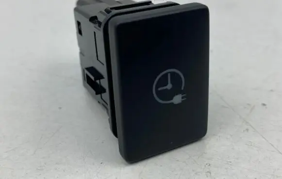 Toyota Prius Prime Other switches/knobs/shifts M69444 M58438