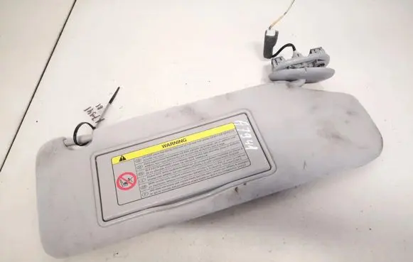 Toyota Avensis T250 Sun visor