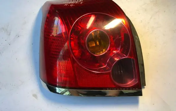Toyota Avensis T250 Rear/tail lights 89028759