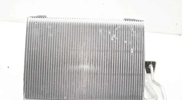 BMW iX3 G08 Air conditioning (A/C) radiator (interior) R1234YF