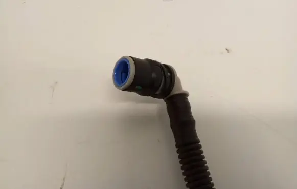 BMW 5 G30 G31 G38 Headlight washer hose/pipe 121299