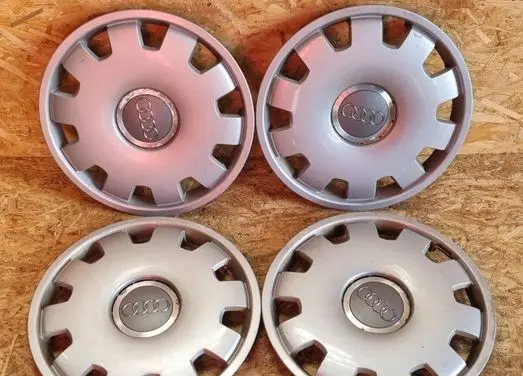 Audi A4 S4 B7 8E 8H R16 wheel hub/cap/trim 4B0601147D