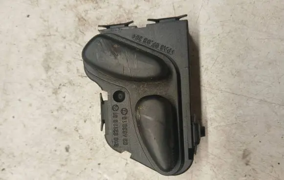 Mercedes-Benz C W203 Seat control switch 2108213851 03463815