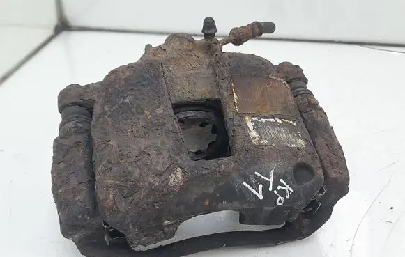 Peugeot 207 Front brake caliper