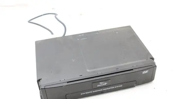 Jaguar XK8 - XKR GPS navigation control unit/module LJD2442AB