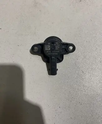 Jaguar F-Pace Airbag deployment crash/impact sensor FK7214C676AA