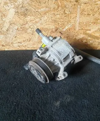 Chrysler Ypsilon Air conditioning (A/C) compressor (pump) 51747318