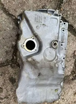 BMW 3 G20 G21 Oil sump 8580122