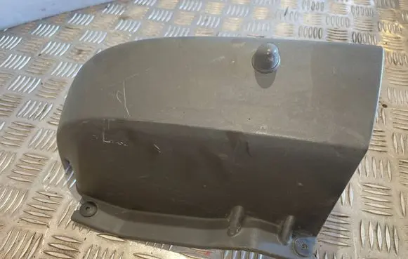 Opel Vivaro Rear bumper corner part panel trim 8200011484