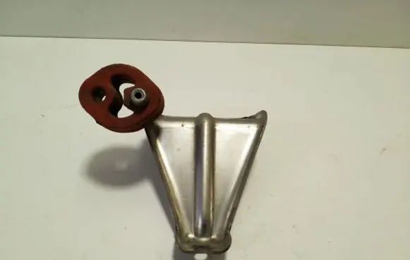 Muffler mount bracket/holder