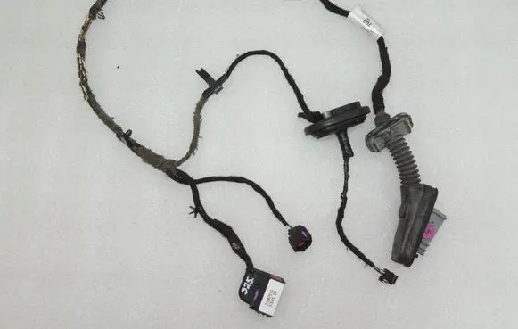 Opel Meriva B Rear door wiring loom 13346040 13346038