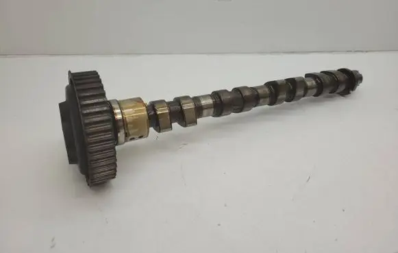 Volvo V40 Camshaft 3143002731480437