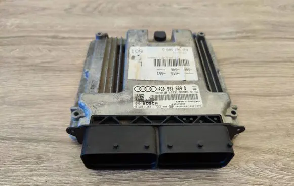 Audi A6 C7 Engine control unit/module 4G0907589D 0281031722 4G0907589B