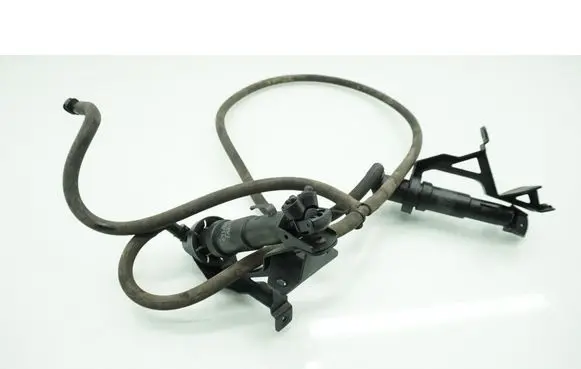 Mercedes-Benz CL C215 Windshield washer spray nozzle 