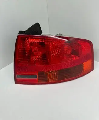 Audi A4 S4 B7 8E 8H Rear/tail lights 8E5945096