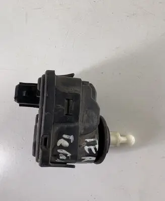 Nissan Terrano Headlight level adjustment motor 