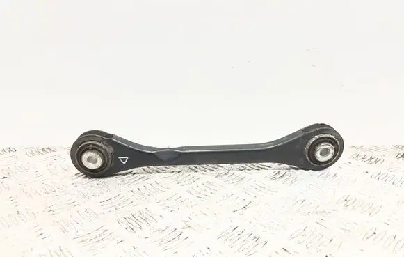 Rear control arm