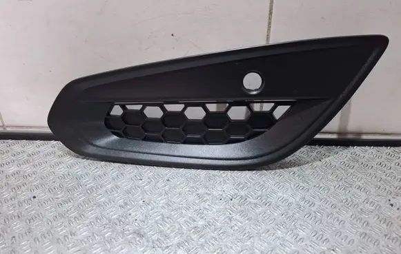 Volvo S60 Front bumper lower grill 31294131