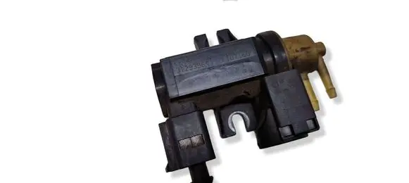 Volvo XC60 Turbo solenoid valve 31293964 10T160 70232502