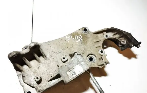 Fiat Doblo Engine mounting bracket 55208369