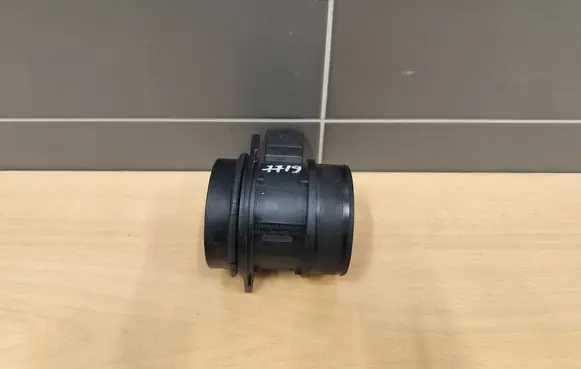 Peugeot 407 Mass air flow meter 5WK9628