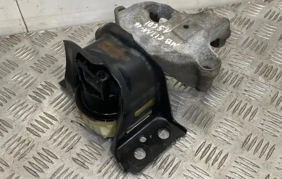 Mercedes-Benz Citan W415 Engine mount bracket 112108607R
